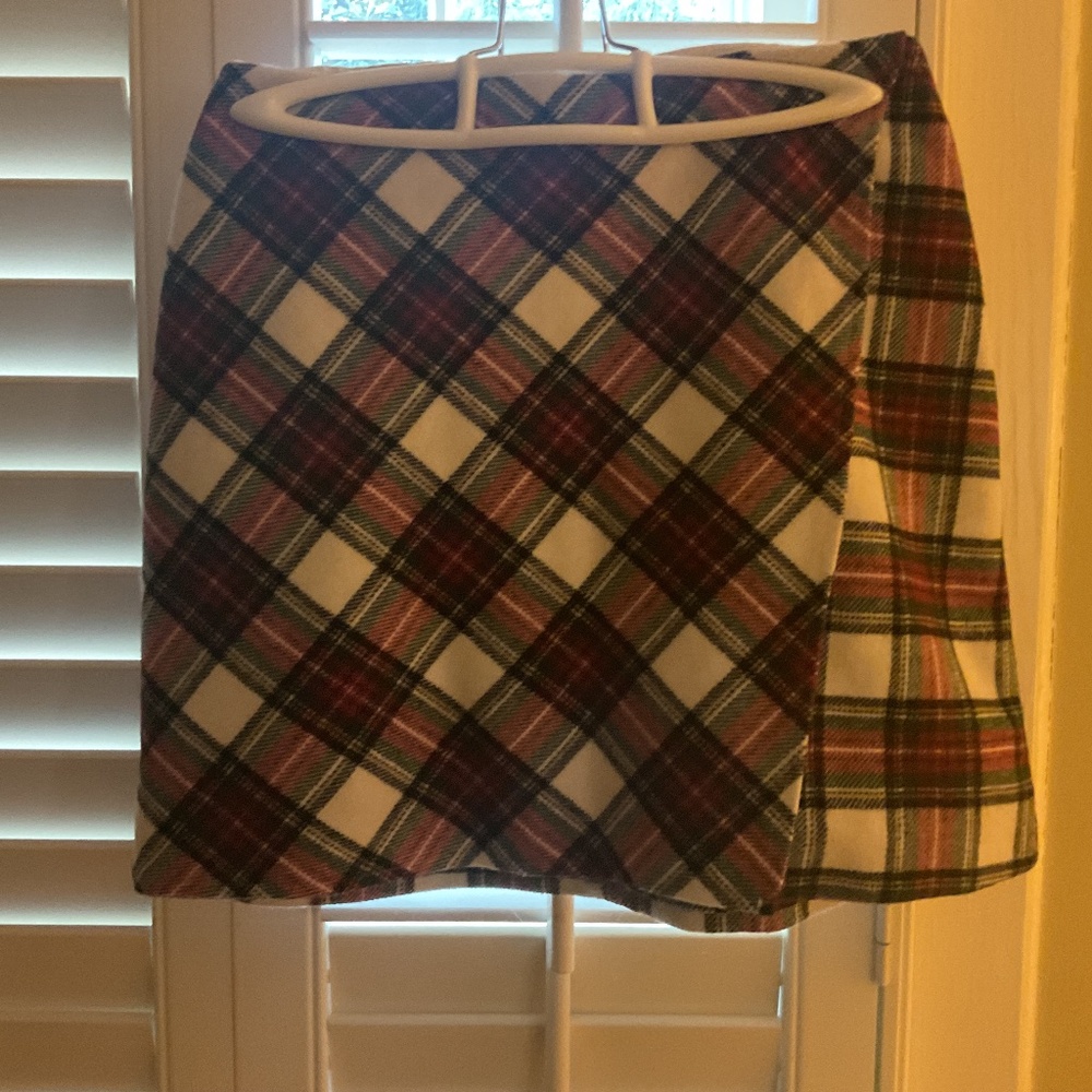 Hollister Plaid Skirt  Size Small